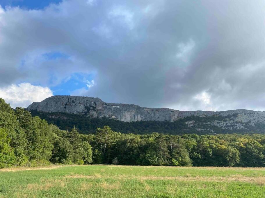 Tiny Liloumaca Coeur Ste Baume Villa Plan d'Aups Kültér fotó