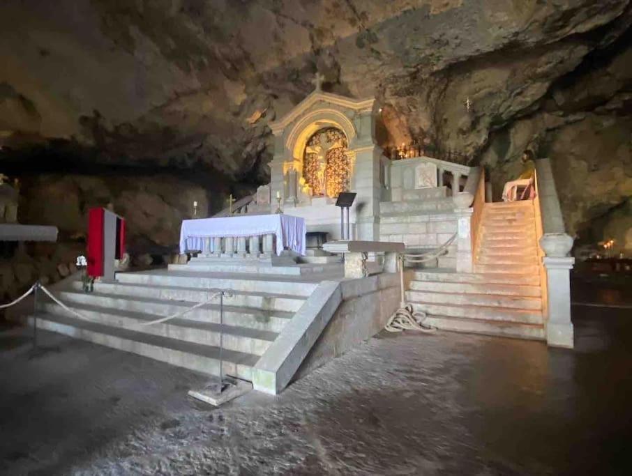 Tiny Liloumaca Coeur Ste Baume Villa Plan d'Aups Kültér fotó